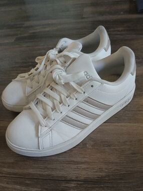 Adidas Cloud Form White Leather Sneakers 7